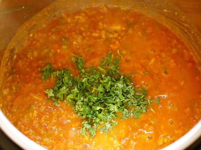 add coriander leaves to bhaji