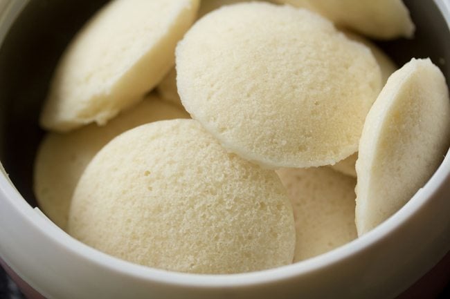 soft instant idlis