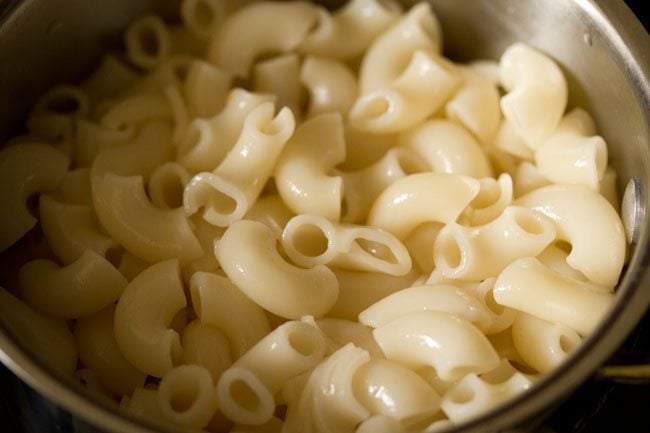 making red sauce pasta recipe
