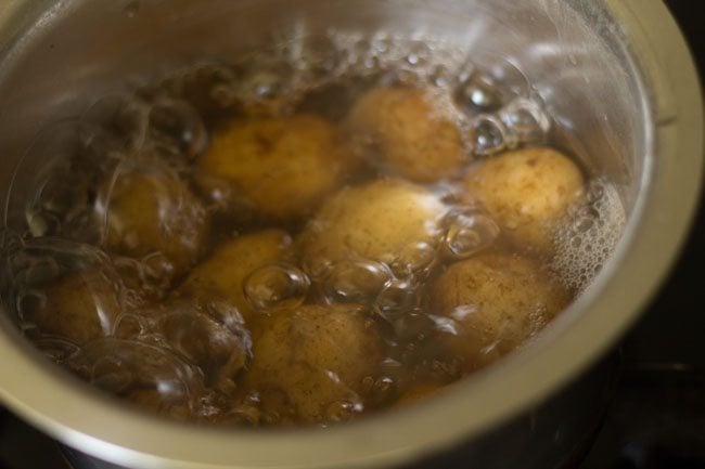 potatoes to make dum aloo recipe