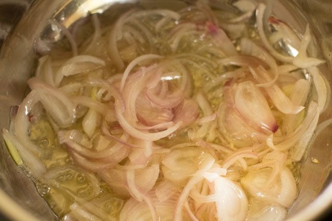 onions for making gobi biryani recipe
