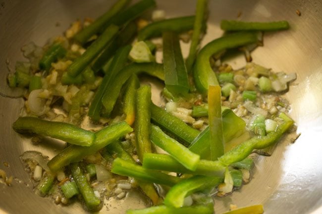 sliced capsicum added