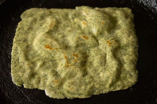 Bathua Ka Paratha  Healthy Bathua Recipe  - 17