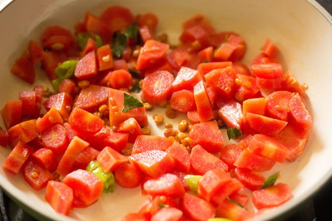 carrots added in the pan