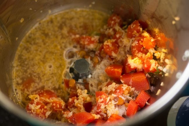 carrot chutney mixture in the grinder jar