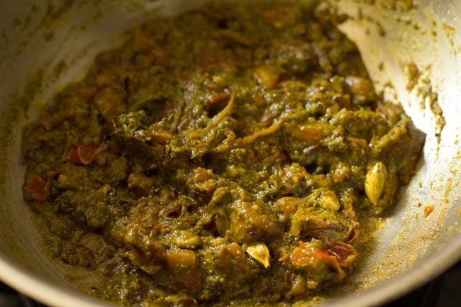 preparing Hyderabadi style dum aloo biryani recipe