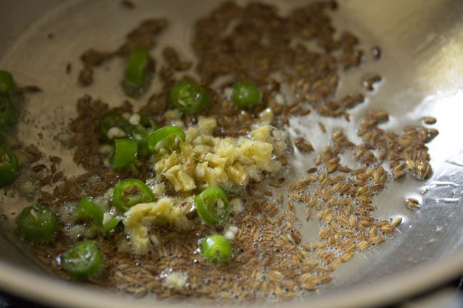 making matar chura recipe