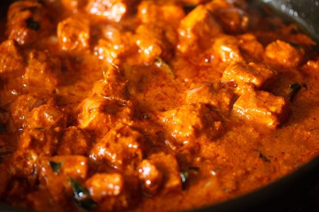 mix paneer ghee roast curry