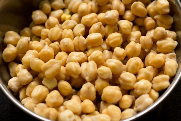 chickpeas in a bowl