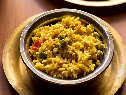 bhaja muger khichuri recipe
