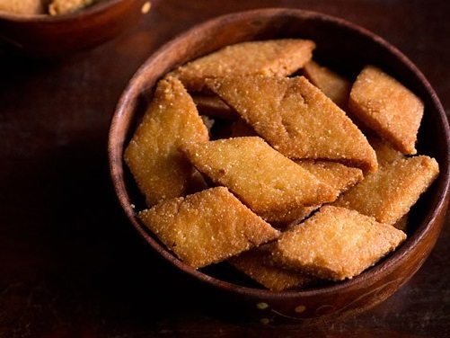 Sweet Shankarpali Recipe