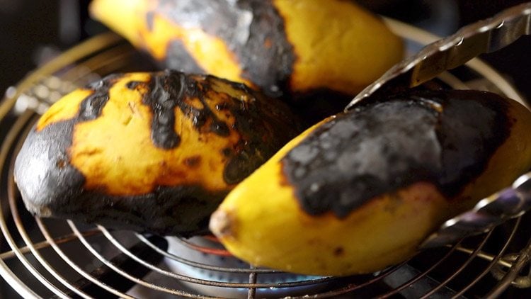 roasting mangoes on stovetop