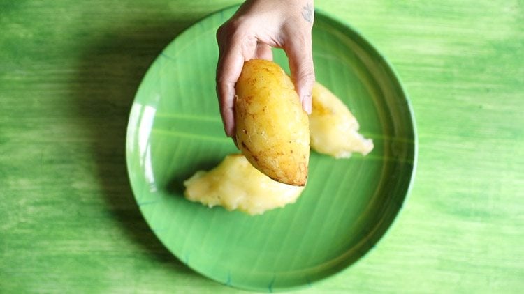 peeled roasted mango