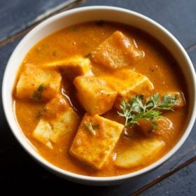 aloo paneer in a bowl