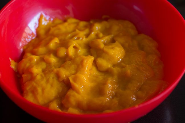 mango pulp in a bowl. 