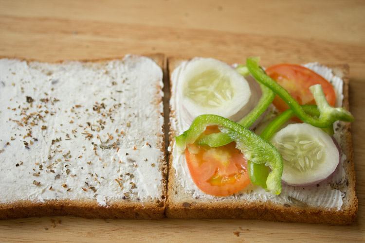 making cream cheese sandwich recipe