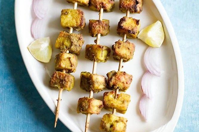 Hariyali Paneer Tikka (Stovetop & Oven)