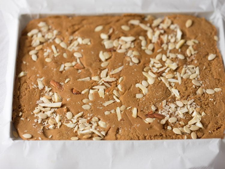 tray kept for setting the barfi. 