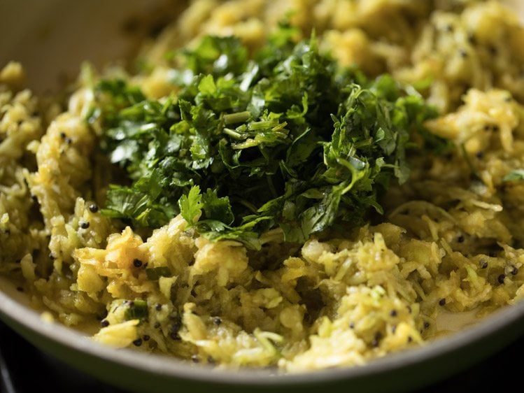 making Gujarati handvo recipe in pan