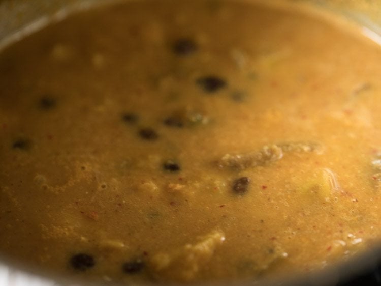 making kootu curry recipe