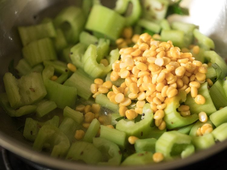 making padwal chana dal sabzi recipe