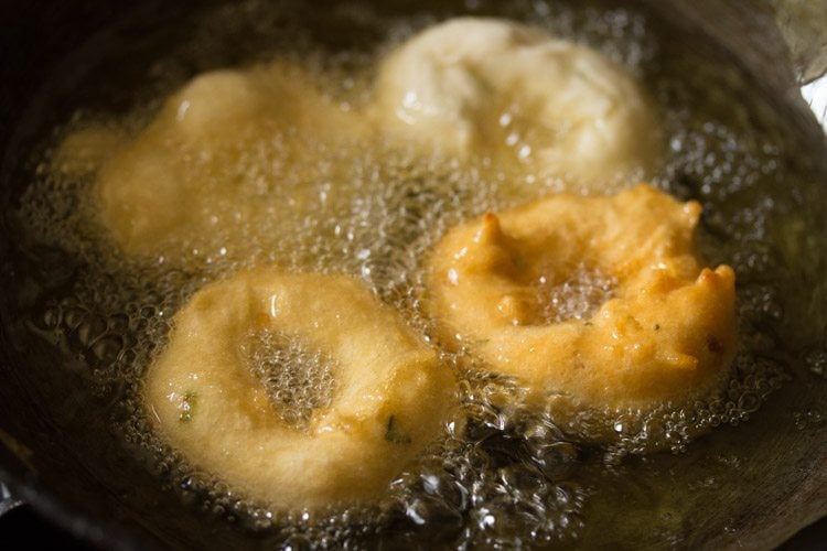 making thayir vadai recipe