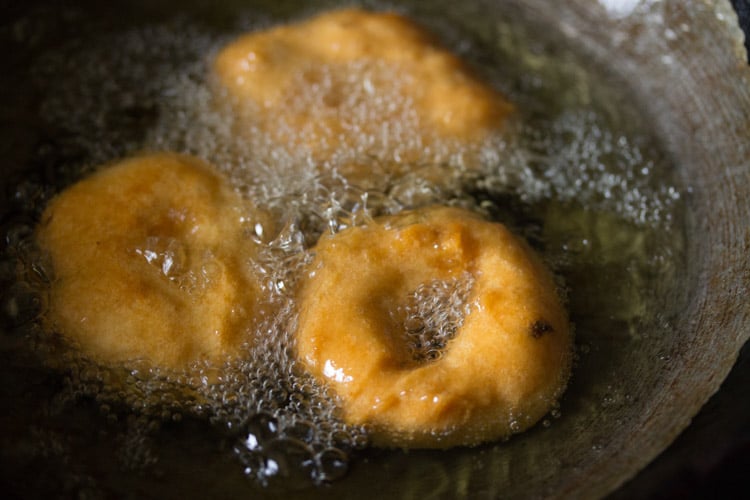 making thayir vadai recipe