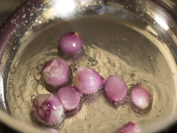 making varutharacha sambar recipe