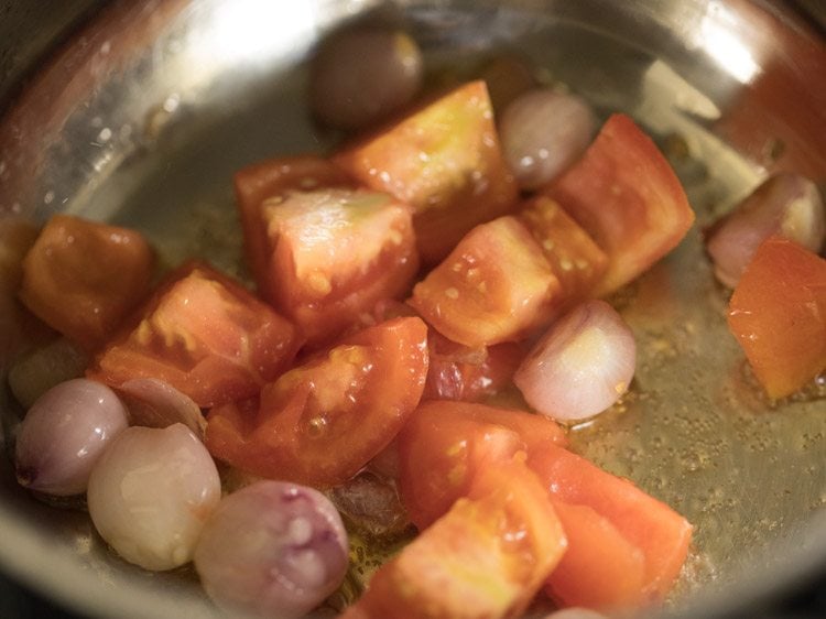 making varutharacha sambar recipe