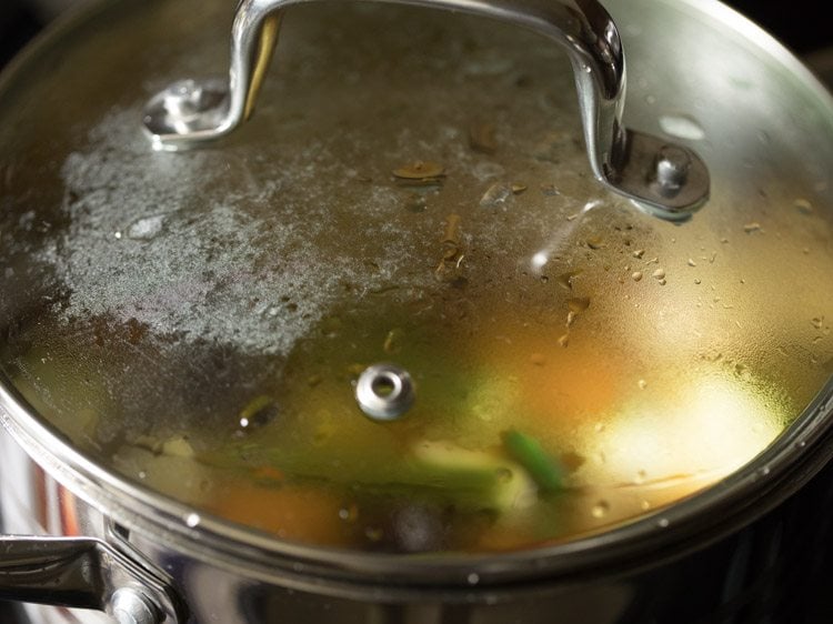 making varutharacha sambar recipe