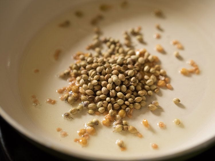 making varutharacha sambar recipe