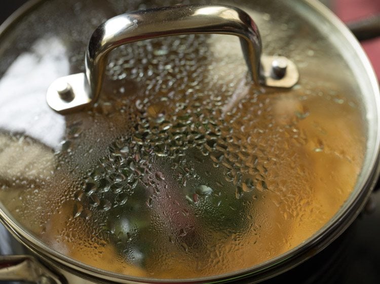 making varutharacha sambar recipe