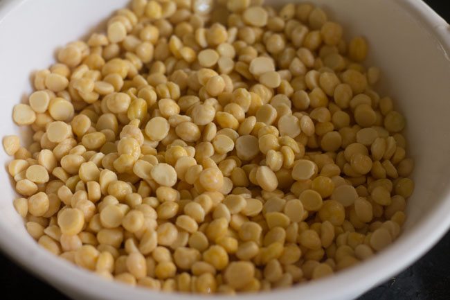 drained chana dal.
