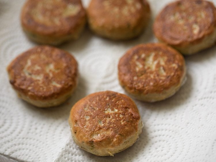 dahi ke kabab on paper towels