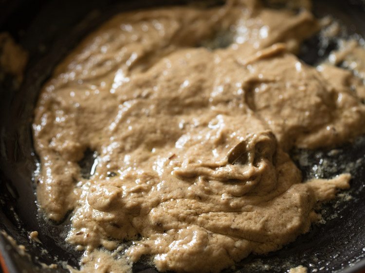 sautéing onion paste. 