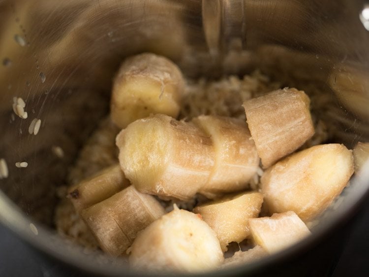 making Kerala unniyappam recipe