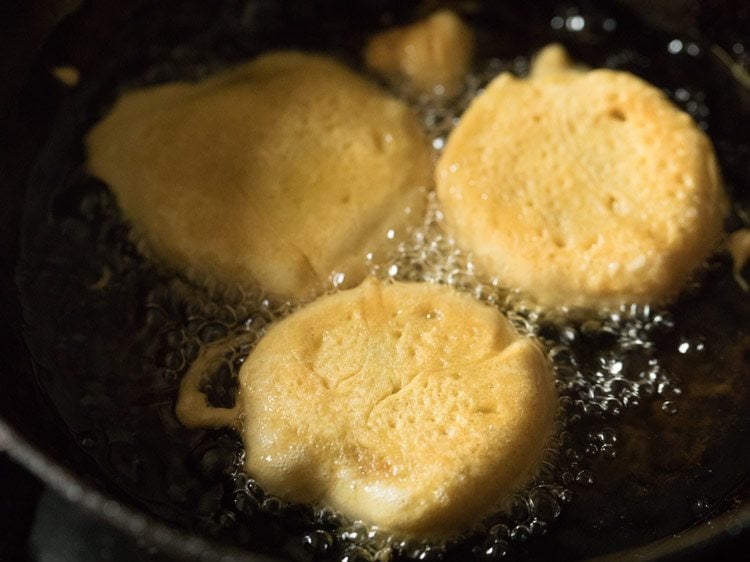 making aloo chop recipe