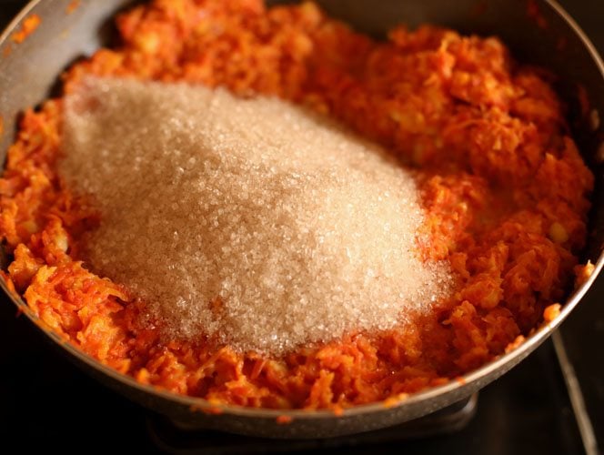 mound of sugar on carrot mixture