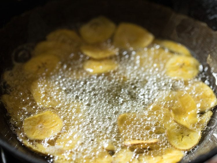 making Kerala nendran banana chips recipe