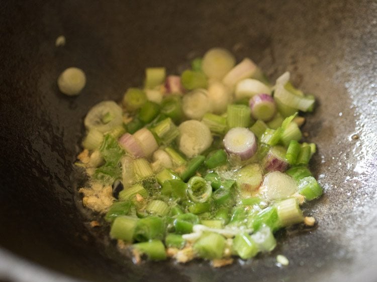 making vegetable noodle soup recipe