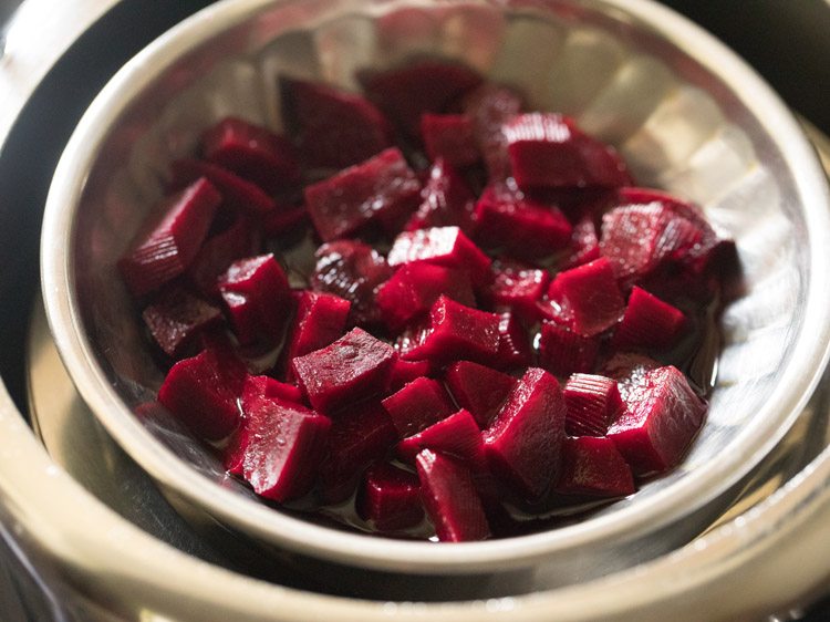 beetroot to make beetroot rasam recipe