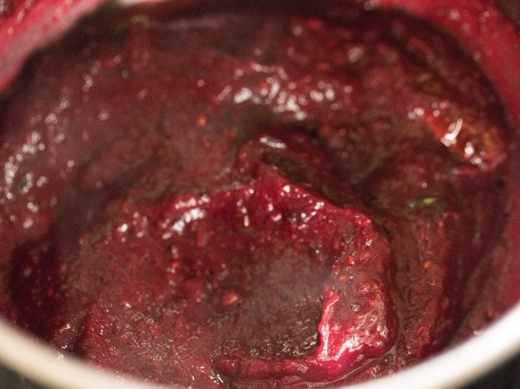 making beetroot rasam recipe