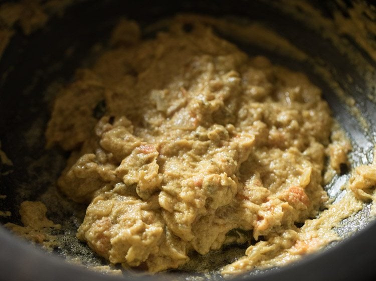 close up of masala in saucepan