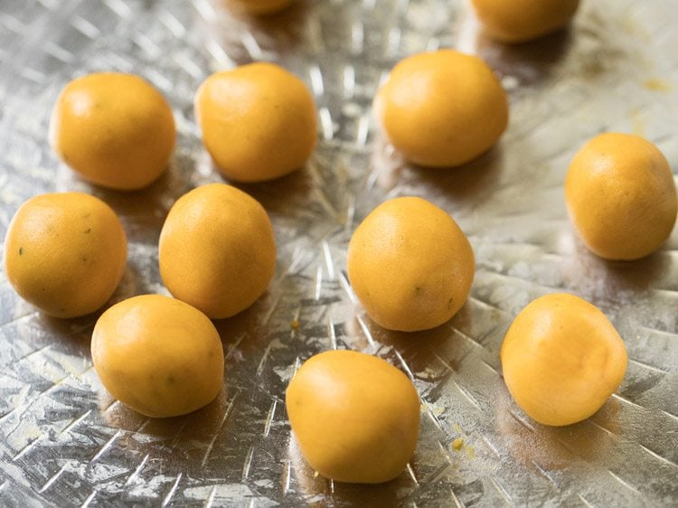 small balls made from the kneaded dough for fafda. 