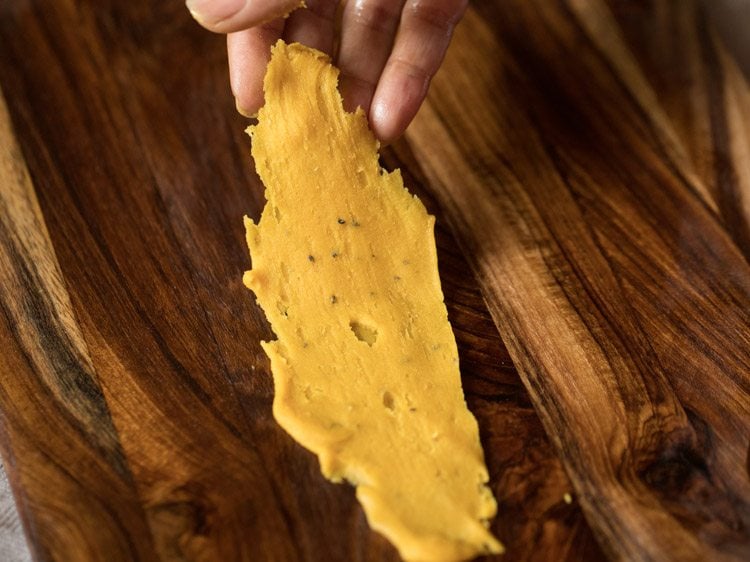 making fafda gathiya recipe