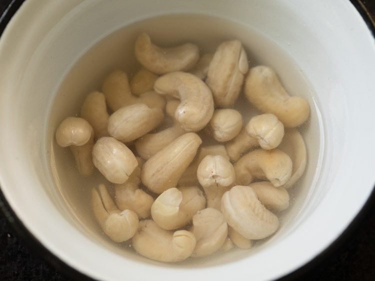 cashews to make paneer handi recipe