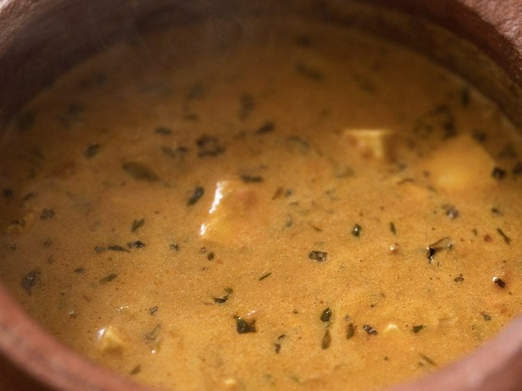 paneer handi in the pan