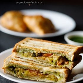 grilled samosa sandwich served with tomato sauce