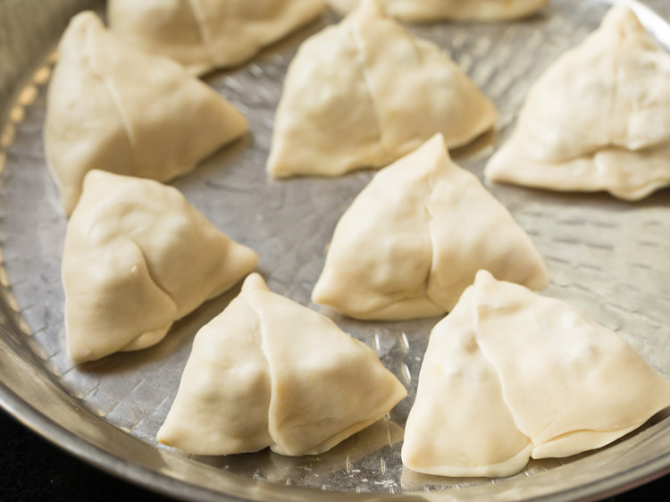 prepared shingara on a plate. 