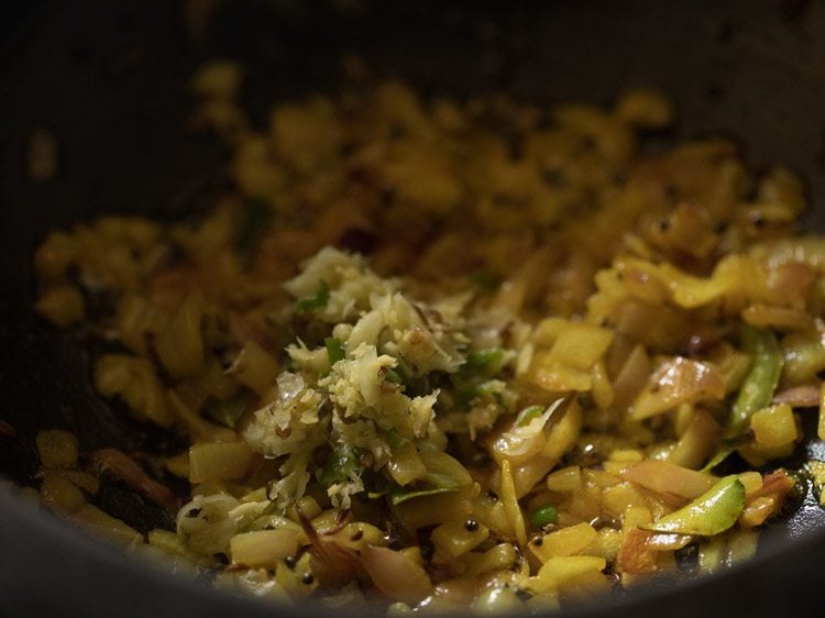 making bhogichi bhaji recipe